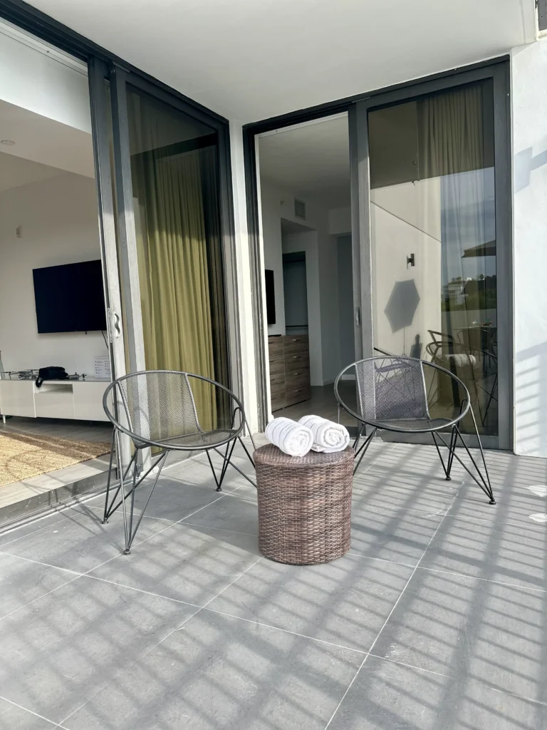 SK1BR Terrace-3
